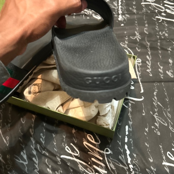 Gucci Slides Men Size 11 (11.5) main image 7